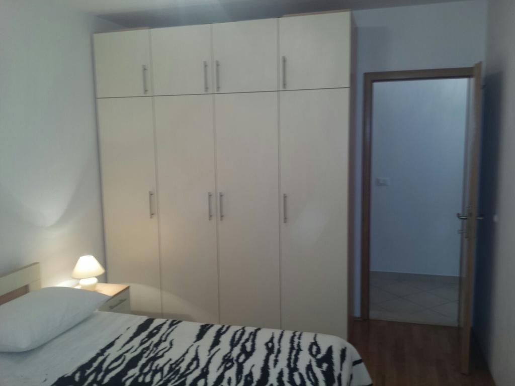 Apartman Gelić Makarska Zewnętrze zdjęcie