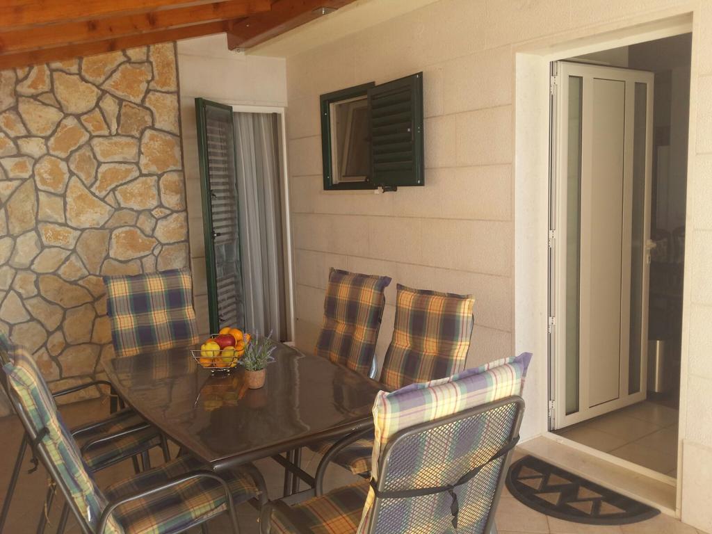 Apartman Gelić Makarska Zewnętrze zdjęcie